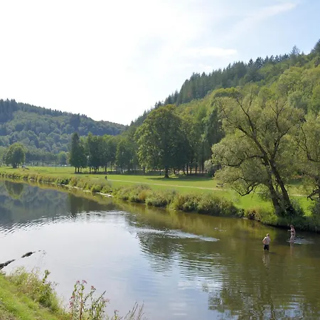 Riverside In Bouillon, Cleaning Included בית נופש *