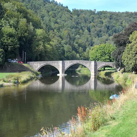 Riverside In Bouillon, Cleaning Included בית נופש